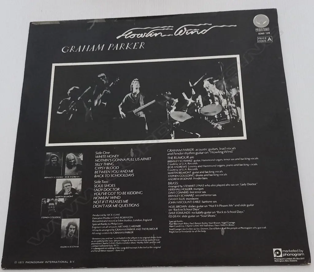 Graham Parker, Howlin Wind Image 1++